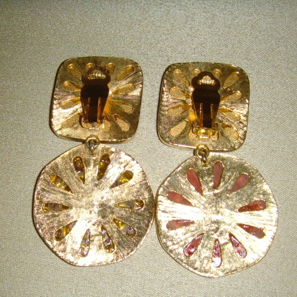 Kenneth J Lane KJL Gold-Tone and Red/Burgundy Dangle Clip-on Earrings - Picture 9 of 13